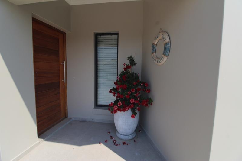 3 Bedroom Property for Sale in Reebok Western Cape